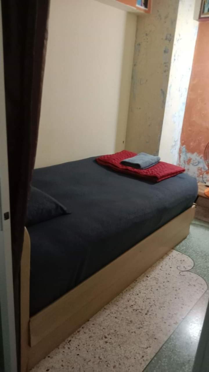 Banphe​ Hostel 外观 照片